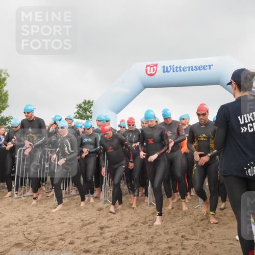 23.06.2024 - Viking Triathlon KatJ http://msf.ph/oto/6352466 23.06.2024 10:06:33 Schwimmen 18, 70, 113, 147, 176, 207, 247, 252, 290, 307, 373, 378, 444, 476, 515, 633, 634, 644 meine-sportfotos.de