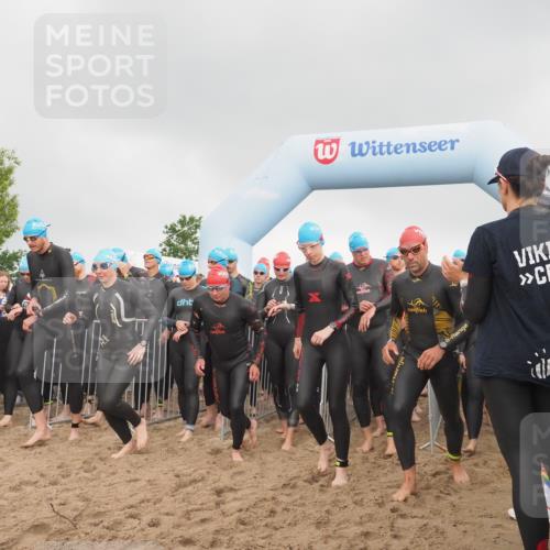 23.06.2024 - Viking Triathlon KatJ http://msf.ph/oto/6352470 23.06.2024 10:06:33 Schwimmen 18, 70, 113, 147, 176, 207, 247, 252, 290, 307, 373, 378, 444, 476, 515, 633, 634, 644 meine-sportfotos.de