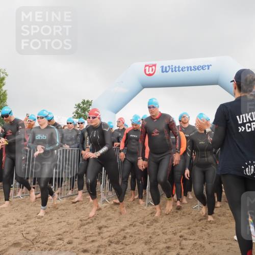 23.06.2024 - Viking Triathlon KatJ http://msf.ph/oto/6352503 23.06.2024 10:06:38 Schwimmen 45, 70, 147, 170, 207, 244, 247, 252, 290, 356, 373, 378, 444, 448, 476, 633, 634, 635 meine-sportfotos.de