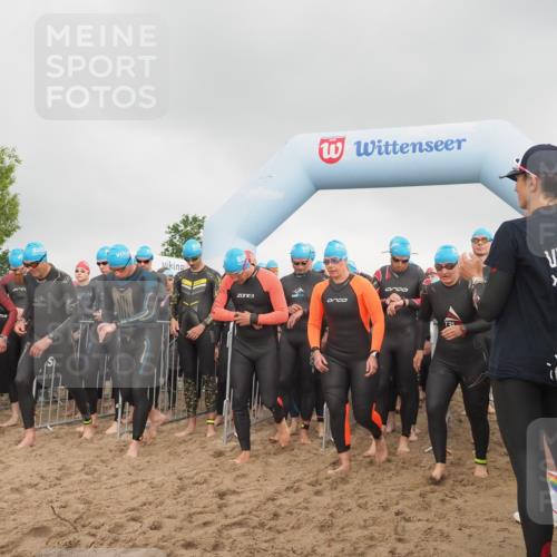 23.06.2024 - Viking Triathlon KatJ http://msf.ph/oto/6352533 23.06.2024 10:06:44 Schwimmen 45, 49, 147, 170, 207, 222, 243, 244, 252, 356, 418, 448, 476, 519, 536, 633, 634, 635 meine-sportfotos.de