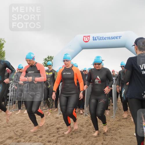 23.06.2024 - Viking Triathlon KatJ http://msf.ph/oto/6352549 23.06.2024 10:06:44 Schwimmen 45, 49, 147, 170, 207, 222, 243, 244, 252, 356, 418, 448, 476, 519, 536, 633, 634, 635 meine-sportfotos.de