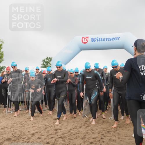 23.06.2024 - Viking Triathlon KatJ http://msf.ph/oto/6352608 23.06.2024 10:06:52 Schwimmen 19, 49, 79, 109, 156, 165, 221, 222, 243, 281, 341, 384, 391, 418, 439, 519, 536, 602 meine-sportfotos.de