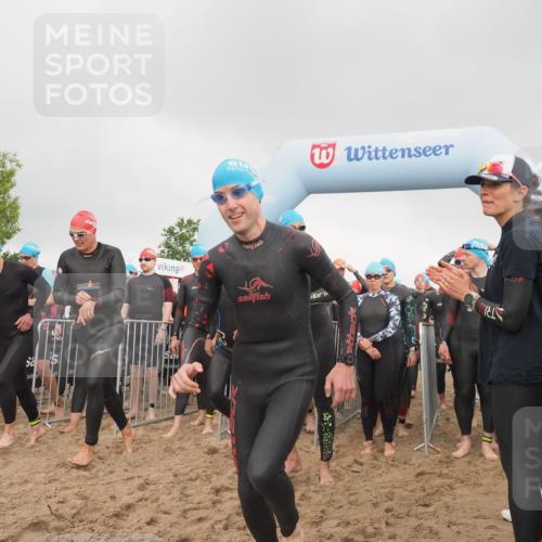 23.06.2024 - Viking Triathlon KatJ http://msf.ph/oto/6352678 23.06.2024 10:07:03 Schwimmen 19, 79, 80, 221, 241, 325, 341, 346, 384, 441, 479, 513, 525, 526, 547, 602, 615, 647 meine-sportfotos.de