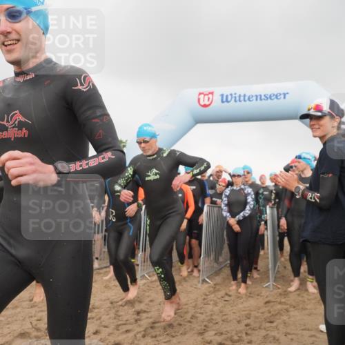 23.06.2024 - Viking Triathlon KatJ http://msf.ph/oto/6352683 23.06.2024 10:07:04 Schwimmen 19, 79, 80, 221, 241, 325, 341, 346, 384, 441, 479, 513, 525, 526, 547, 615, 647 meine-sportfotos.de