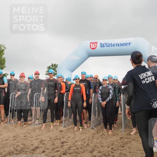 23.06.2024 - Viking Triathlon KatJ http://msf.ph/oto/6352702 23.06.2024 10:07:07 Schwimmen 80, 121, 169, 241, 325, 346, 376, 441, 479, 513, 525, 526, 547, 615, 631, 647 meine-sportfotos.de