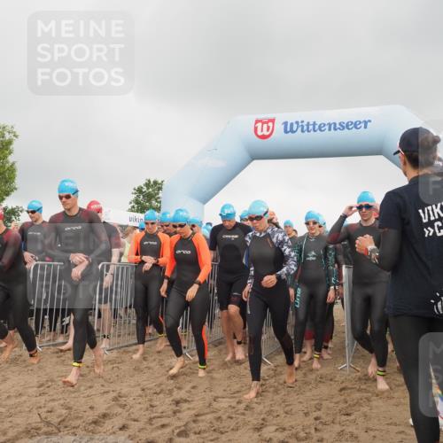 23.06.2024 - Viking Triathlon KatJ http://msf.ph/oto/6352720 23.06.2024 10:07:08 Schwimmen 80, 121, 169, 241, 285, 325, 346, 376, 380, 441, 479, 513, 525, 526, 547, 615, 631, 647 meine-sportfotos.de