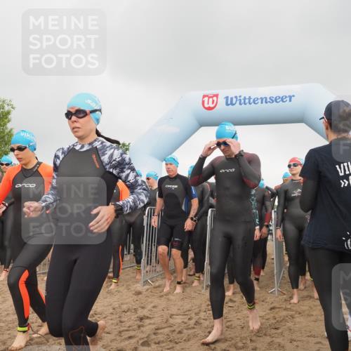 23.06.2024 - Viking Triathlon KatJ http://msf.ph/oto/6352741 23.06.2024 10:07:09 Schwimmen 80, 121, 169, 241, 285, 325, 346, 376, 380, 441, 479, 513, 525, 526, 547, 615, 631, 647 meine-sportfotos.de