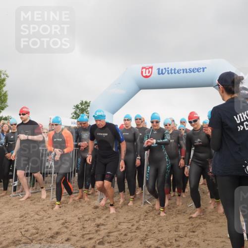 23.06.2024 - Viking Triathlon KatJ http://msf.ph/oto/6352768 23.06.2024 10:07:13 Schwimmen 121, 169, 241, 272, 285, 325, 346, 357, 376, 380, 399, 406, 441, 513, 612, 630, 631, 647 meine-sportfotos.de