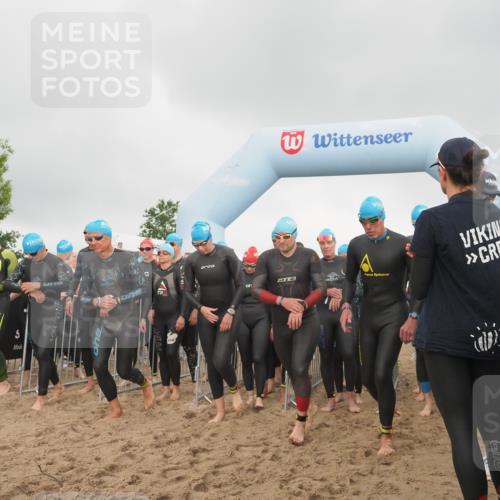 23.06.2024 - Viking Triathlon KatJ http://msf.ph/oto/6352813 23.06.2024 10:07:18 Schwimmen 85, 92, 121, 169, 179, 213, 272, 285, 315, 357, 376, 380, 399, 406, 540, 612, 630, 631 meine-sportfotos.de