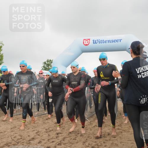 23.06.2024 - Viking Triathlon KatJ http://msf.ph/oto/6352818 23.06.2024 10:07:18 Schwimmen 85, 92, 121, 169, 179, 213, 272, 285, 315, 357, 376, 380, 399, 406, 540, 612, 630, 631 meine-sportfotos.de