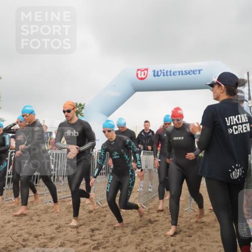 23.06.2024 - Viking Triathlon KatJ http://msf.ph/oto/6352923 23.06.2024 10:07:33 Schwimmen 52, 56, 57, 81, 159, 201, 227, 248, 333, 397, 411, 504, 609, 625, 629, 637 meine-sportfotos.de