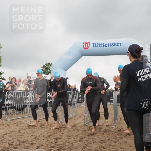 23.06.2024 - Viking Triathlon KatJ http://msf.ph/oto/6352957 23.06.2024 10:07:38 Schwimmen 47, 52, 56, 81, 154, 201, 227, 274, 333, 339, 379, 397, 504, 609, 625, 637 meine-sportfotos.de
