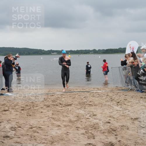 23.06.2024 - Viking Triathlon KatJ http://msf.ph/oto/6353127 23.06.2024 10:25:25 Schwimmen 25 meine-sportfotos.de
