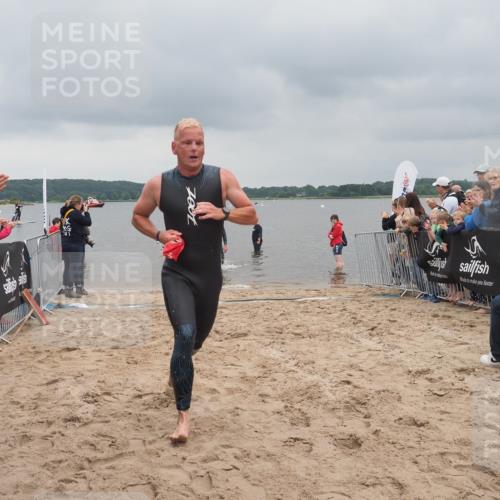 23.06.2024 - Viking Triathlon KatJ http://msf.ph/oto/6353184 23.06.2024 10:25:38 Schwimmen 658, 662 meine-sportfotos.de