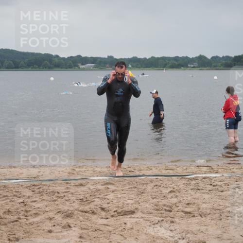 23.06.2024 - Viking Triathlon KatJ http://msf.ph/oto/6353210 23.06.2024 10:25:42 Schwimmen 662 meine-sportfotos.de