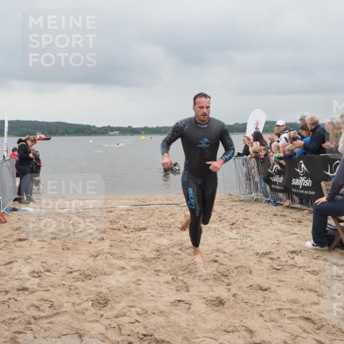 23.06.2024 - Viking Triathlon KatJ http://msf.ph/oto/6353218 23.06.2024 10:25:44 Schwimmen 662 meine-sportfotos.de