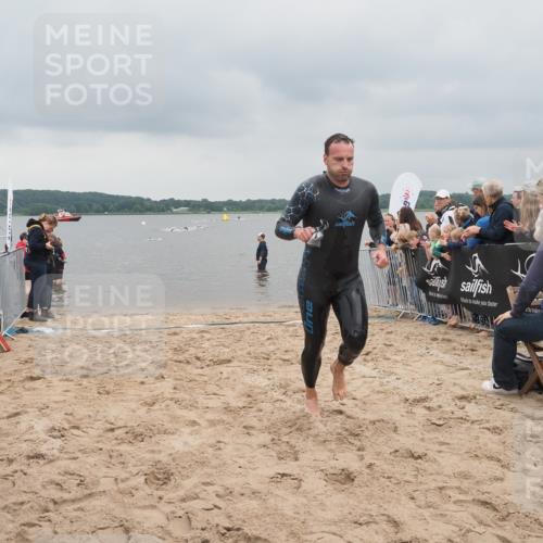 23.06.2024 - Viking Triathlon KatJ http://msf.ph/oto/6353221 23.06.2024 10:25:44 Schwimmen 662 meine-sportfotos.de
