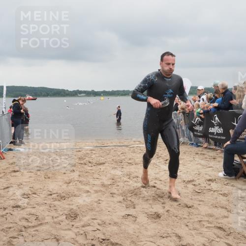 23.06.2024 - Viking Triathlon KatJ http://msf.ph/oto/6353223 23.06.2024 10:25:44 Schwimmen 662 meine-sportfotos.de
