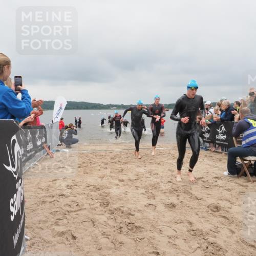 23.06.2024 - Viking Triathlon KatJ http://msf.ph/oto/6353469 23.06.2024 10:26:33 Schwimmen 1, 3, 4, 10, 106, 293, 350, 465, 516 meine-sportfotos.de
