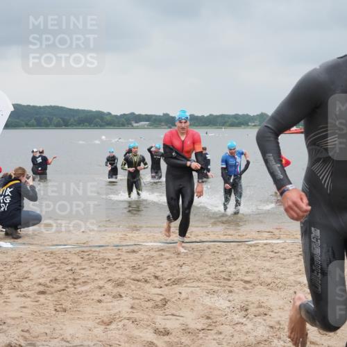 23.06.2024 - Viking Triathlon KatJ http://msf.ph/oto/6353483 23.06.2024 10:26:34 Schwimmen 1, 3, 4, 10, 106, 293, 350, 465, 516 meine-sportfotos.de