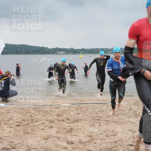 23.06.2024 - Viking Triathlon KatJ http://msf.ph/oto/6353519 23.06.2024 10:26:37 Schwimmen 1, 3, 4, 10, 30, 106, 293, 350, 465 meine-sportfotos.de