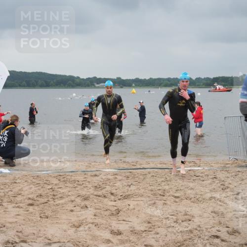 23.06.2024 - Viking Triathlon KatJ http://msf.ph/oto/6353532 23.06.2024 10:26:38 Schwimmen 3, 4, 10, 30, 293, 350, 465 meine-sportfotos.de