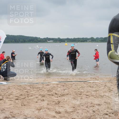 23.06.2024 - Viking Triathlon KatJ http://msf.ph/oto/6353558 23.06.2024 10:26:41 Schwimmen 3, 4, 10, 30, 293, 350 meine-sportfotos.de