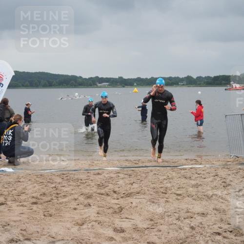 23.06.2024 - Viking Triathlon KatJ http://msf.ph/oto/6353572 23.06.2024 10:26:42 Schwimmen 3, 10, 30, 293, 350 meine-sportfotos.de