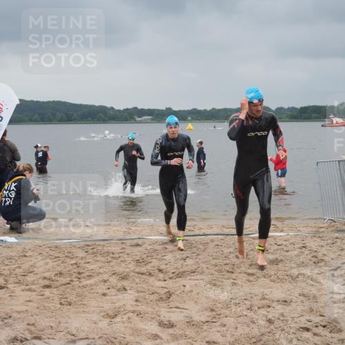 23.06.2024 - Viking Triathlon KatJ http://msf.ph/oto/6353582 23.06.2024 10:26:44 Schwimmen 10, 30, 350 meine-sportfotos.de
