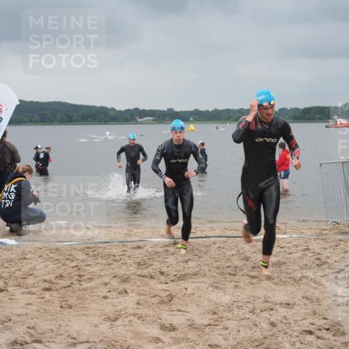 23.06.2024 - Viking Triathlon KatJ http://msf.ph/oto/6353583 23.06.2024 10:26:44 Schwimmen 10, 30, 350 meine-sportfotos.de