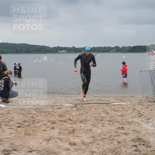 23.06.2024 - Viking Triathlon KatJ http://msf.ph/oto/6353603 23.06.2024 10:26:47 Schwimmen 10, 30, 350 meine-sportfotos.de