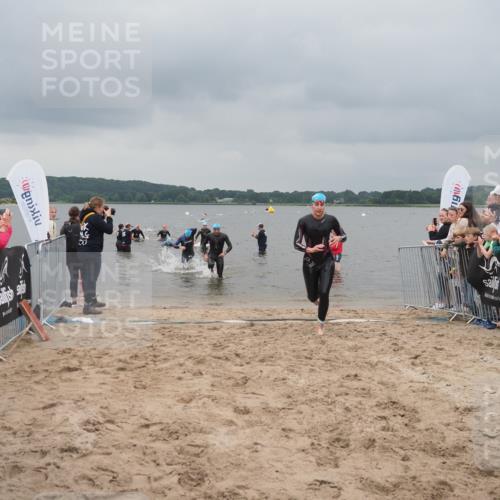 23.06.2024 - Viking Triathlon KatJ http://msf.ph/oto/6353636 23.06.2024 10:27:36 Schwimmen 22, 487, 546 meine-sportfotos.de