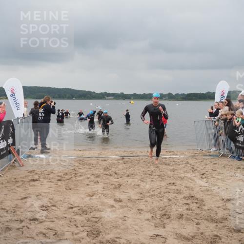 23.06.2024 - Viking Triathlon KatJ http://msf.ph/oto/6353639 23.06.2024 10:27:36 Schwimmen 22, 487, 546 meine-sportfotos.de