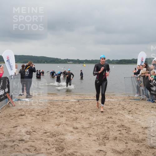23.06.2024 - Viking Triathlon KatJ http://msf.ph/oto/6353644 23.06.2024 10:27:36 Schwimmen 22, 487, 546 meine-sportfotos.de
