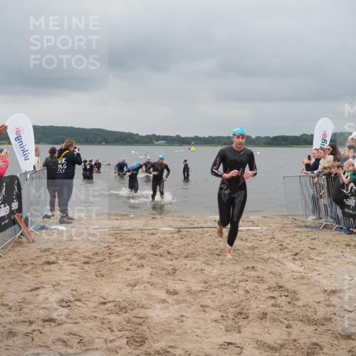 23.06.2024 - Viking Triathlon KatJ http://msf.ph/oto/6353646 23.06.2024 10:27:36 Schwimmen 22, 487, 546 meine-sportfotos.de