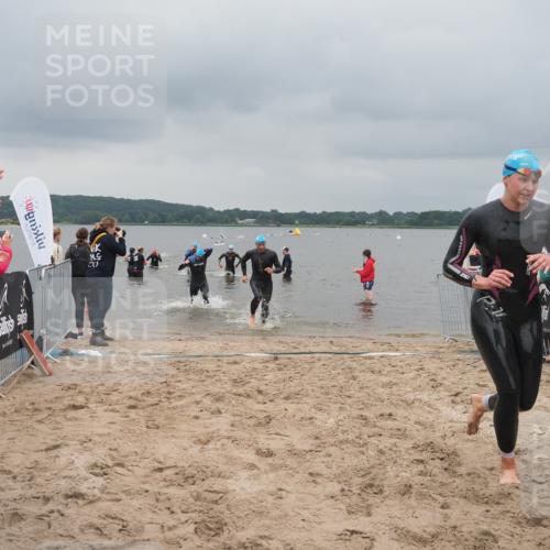 23.06.2024 - Viking Triathlon KatJ http://msf.ph/oto/6353657 23.06.2024 10:27:37 Schwimmen 22, 487, 546 meine-sportfotos.de