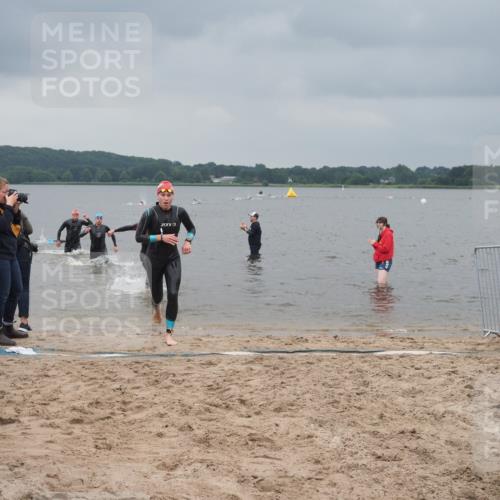 23.06.2024 - Viking Triathlon KatJ http://msf.ph/oto/6353751 23.06.2024 10:27:55 Schwimmen 108, 616, 620, 624, 638, 661 meine-sportfotos.de