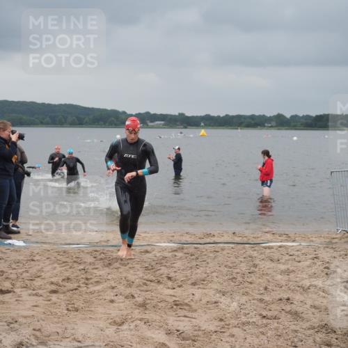 23.06.2024 - Viking Triathlon KatJ http://msf.ph/oto/6353765 23.06.2024 10:27:56 Schwimmen 108, 616, 620, 624, 638, 661 meine-sportfotos.de