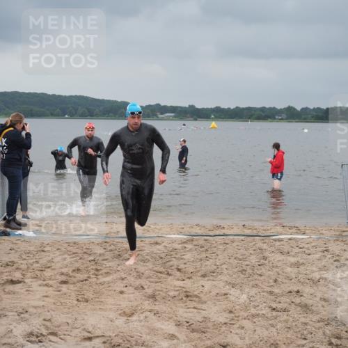23.06.2024 - Viking Triathlon KatJ http://msf.ph/oto/6353797 23.06.2024 10:28:02 Schwimmen 108, 494, 624, 661 meine-sportfotos.de