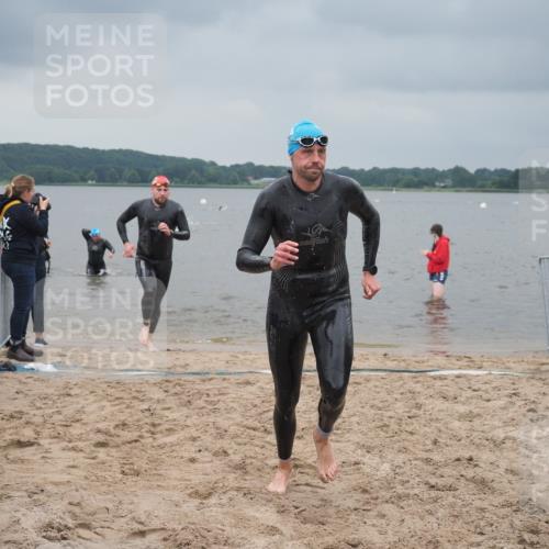 23.06.2024 - Viking Triathlon KatJ http://msf.ph/oto/6353812 23.06.2024 10:28:03 Schwimmen 108, 494, 624, 661 meine-sportfotos.de