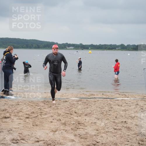 23.06.2024 - Viking Triathlon KatJ http://msf.ph/oto/6354160 23.06.2024 10:28:04 Schwimmen 108, 494, 661 meine-sportfotos.de