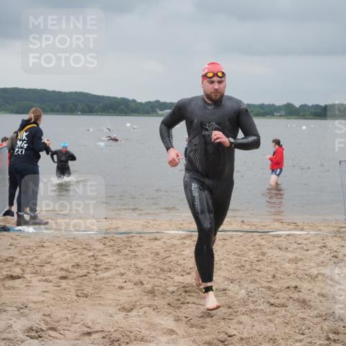 23.06.2024 - Viking Triathlon KatJ http://msf.ph/oto/6354189 23.06.2024 10:28:05 Schwimmen 108, 494, 661 meine-sportfotos.de
