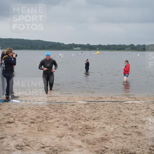 23.06.2024 - Viking Triathlon KatJ http://msf.ph/oto/6354194 23.06.2024 10:28:10 Schwimmen 494 meine-sportfotos.de