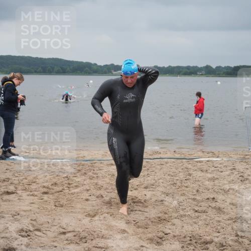 23.06.2024 - Viking Triathlon KatJ http://msf.ph/oto/6354220 23.06.2024 10:28:12 Schwimmen 494 meine-sportfotos.de
