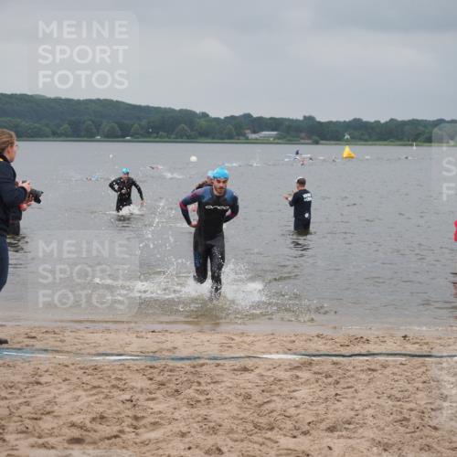 23.06.2024 - Viking Triathlon KatJ http://msf.ph/oto/6354238 23.06.2024 10:28:24 Schwimmen 263 meine-sportfotos.de
