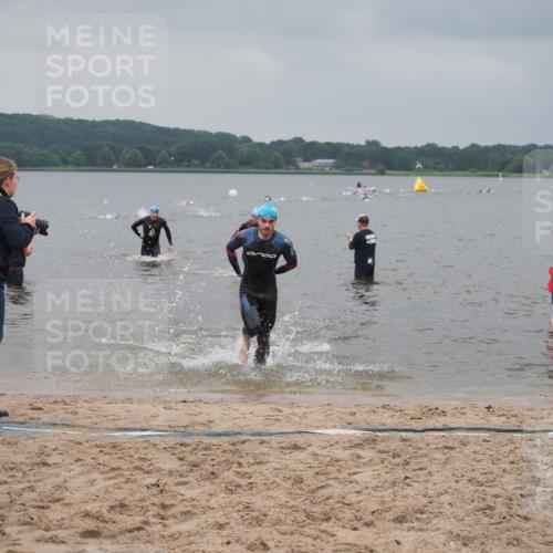 23.06.2024 - Viking Triathlon KatJ http://msf.ph/oto/6354241 23.06.2024 10:28:24 Schwimmen 263 meine-sportfotos.de