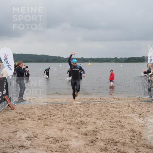 23.06.2024 - Viking Triathlon KatJ http://msf.ph/oto/6354248 23.06.2024 10:28:26 Schwimmen 263 meine-sportfotos.de