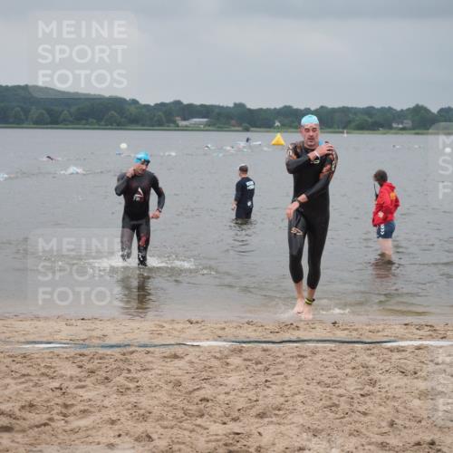 23.06.2024 - Viking Triathlon KatJ http://msf.ph/oto/6354303 23.06.2024 10:28:36 Schwimmen 73, 76 meine-sportfotos.de