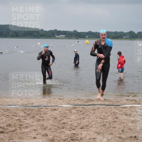 23.06.2024 - Viking Triathlon KatJ http://msf.ph/oto/6354307 23.06.2024 10:28:37 Schwimmen 73, 76 meine-sportfotos.de