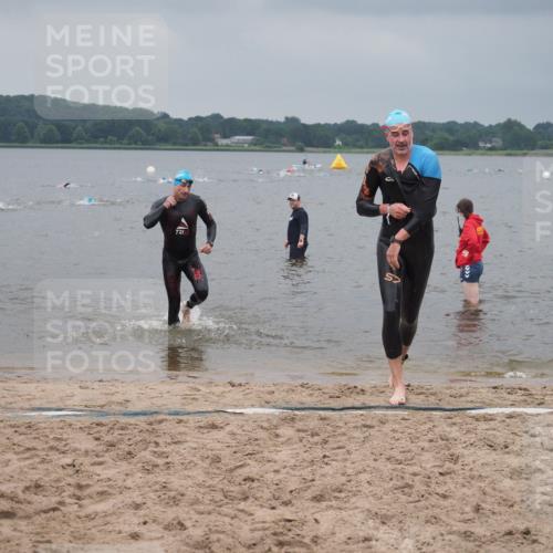 23.06.2024 - Viking Triathlon KatJ http://msf.ph/oto/6354310 23.06.2024 10:28:37 Schwimmen 73, 76 meine-sportfotos.de